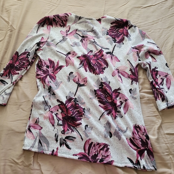 SWEATER - Picture 2 of 2